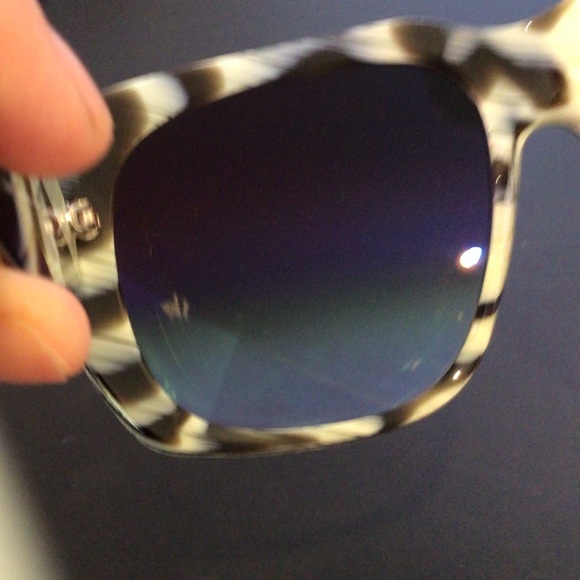 Céline oversized tortoise acetate sunglasses - Picture 4 of 11